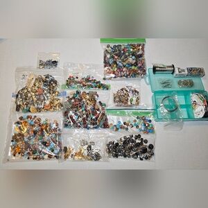 Vintage Beads Jewelry Making Lot To Recent Wire Aztec Costume Craft Case